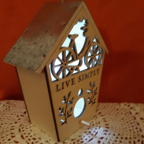 LIVE SIMPLY HOME DECOR - Picture 3 of 4